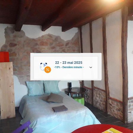 Chambre Double Vallon-en-Sully Exterior photo